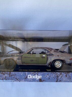 M2 Machines 1:24 Scale Barn Find Rusted 1970 Dodge Challenger T/A R138 25-19